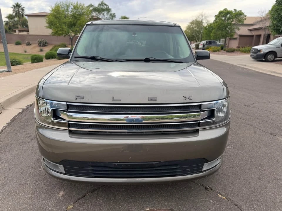 2013 Ford Flex - Image 2 of 10