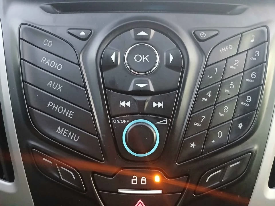2013 Ford Focus 3rd Gen - Image 13 of 17