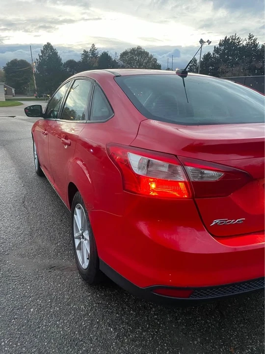 2013 Ford Focus 3rd Gen - Image 2 of 13