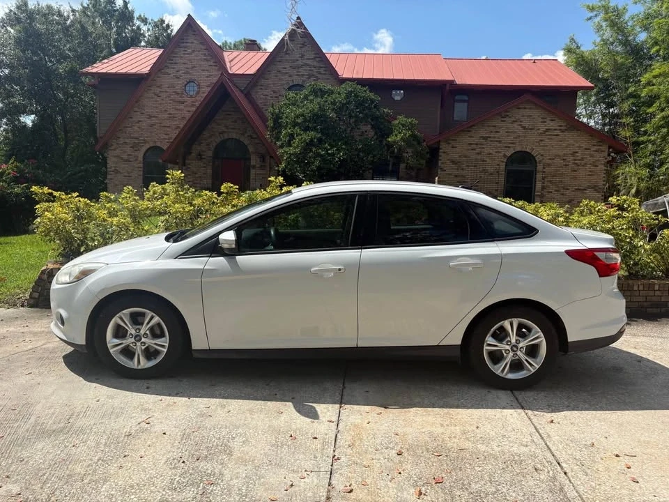 2013 Ford Focus 3rd Gen - Image 2 of 11