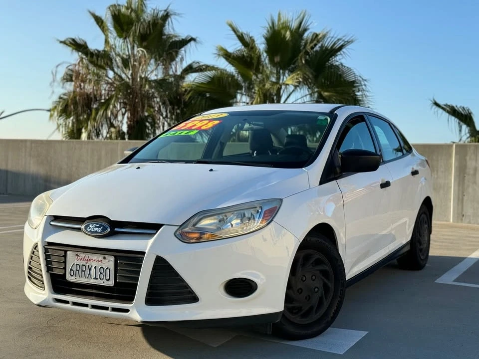 2013 Ford Focus 3rd Gen - Image 2 of 20