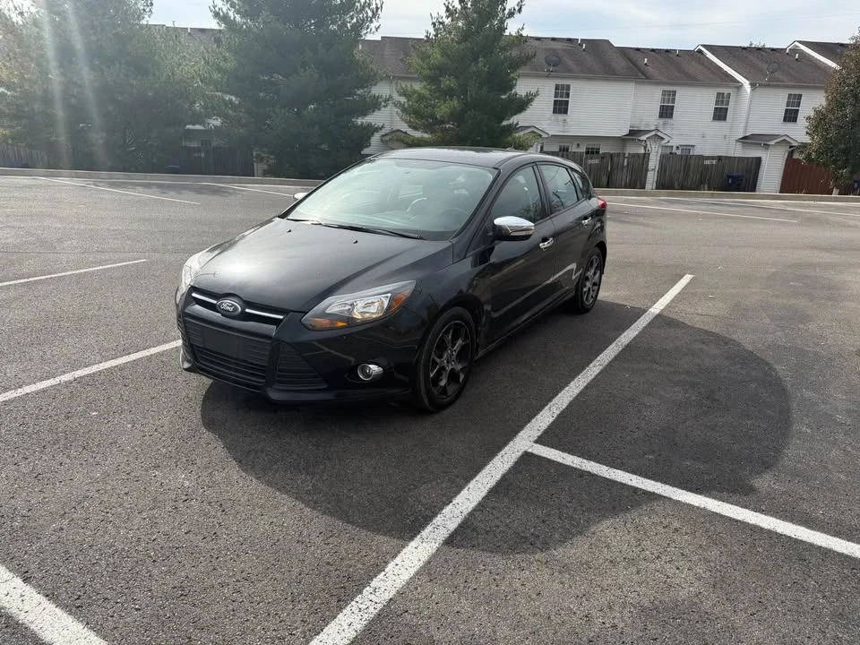 2013 Ford Focus 3rd Gen - Image 2 of 11