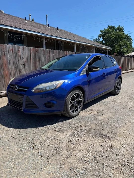 2013 Ford Focus 3rd Gen - Image 2 of 11