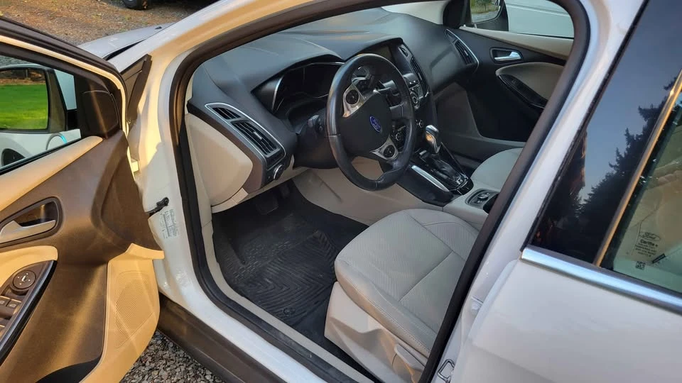 2013 Ford Focus 3rd Gen - Image 9 of 10