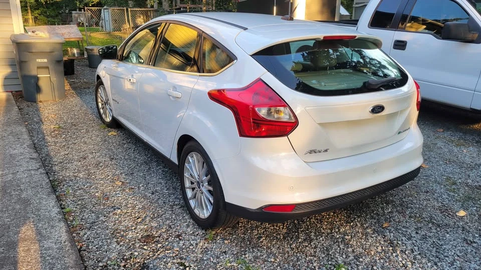 2013 Ford Focus 3rd Gen - Image 4 of 10