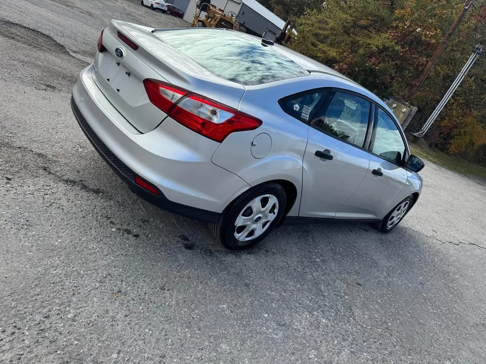 2013 Ford Focus 3rd Gen - Image 4 of 5
