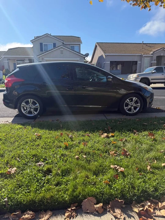 2013 Ford Focus 3rd Gen - Image 2 of 3