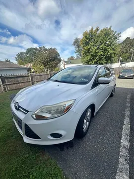 2013 Ford Focus SE Sedan
