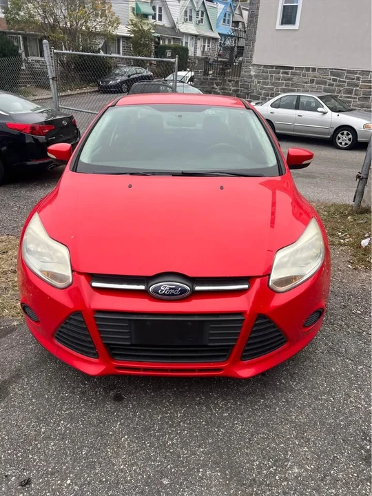 2013 Ford Focus 3rd Gen - Image 2 of 15