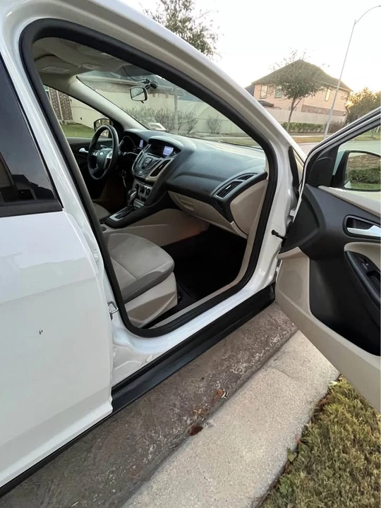 2013 Ford Focus 3rd Gen - Image 15 of 18