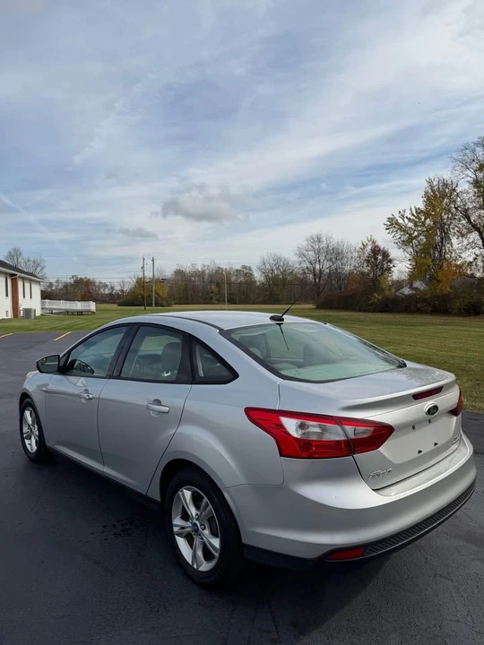2013 Ford Focus 3rd Gen - Image 3 of 10
