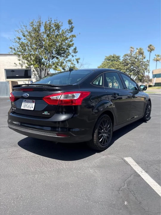 2013 Ford Focus 3rd Gen - Image 5 of 15