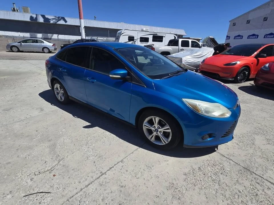 2013 Ford Focus 3rd Gen - Image 2 of 9