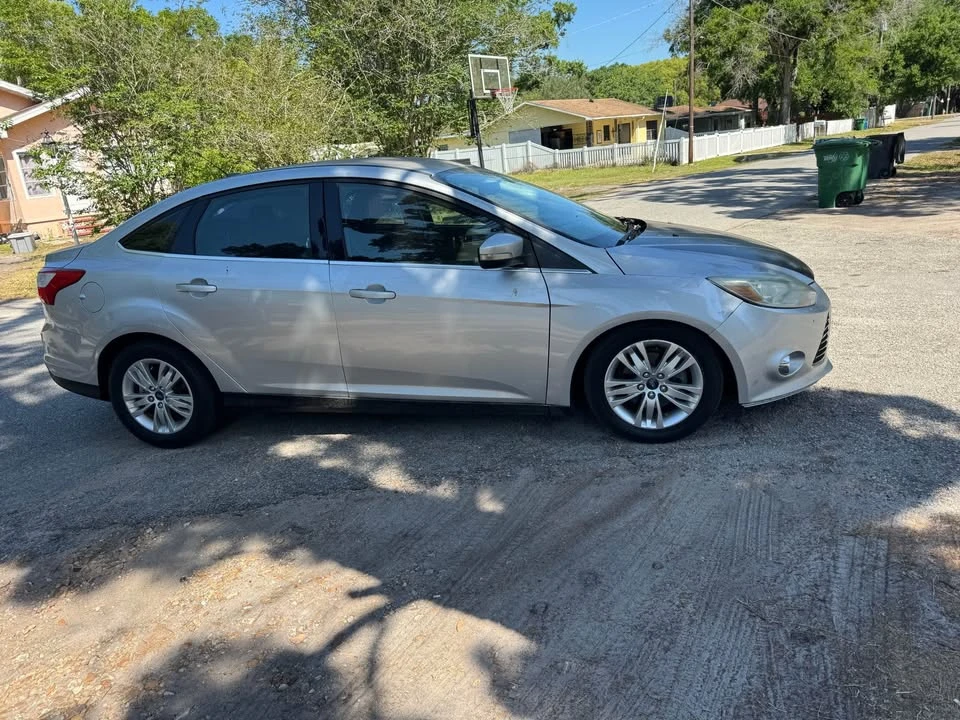 2013 Ford Focus 3rd Gen - Image 2 of 13