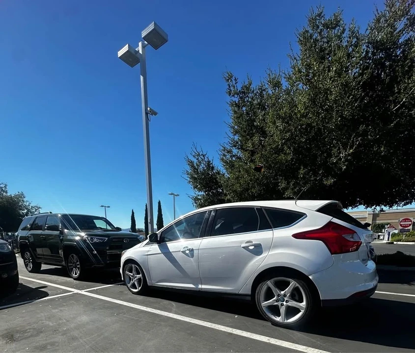 2013 Ford Focus 3rd Gen - Image 2 of 7