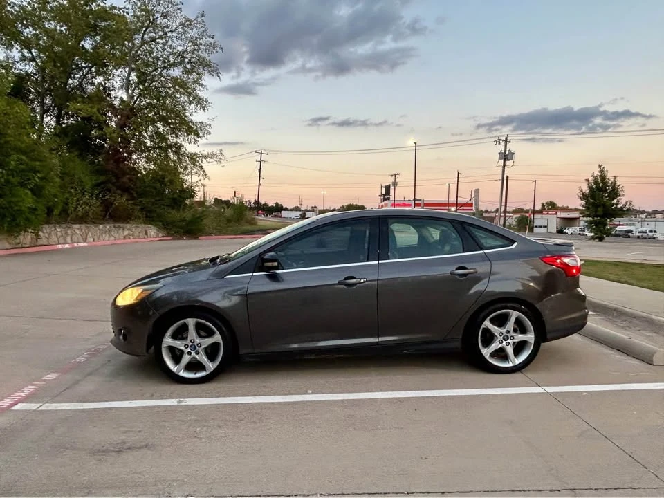2013 Ford Focus 3rd Gen - Image 5 of 12
