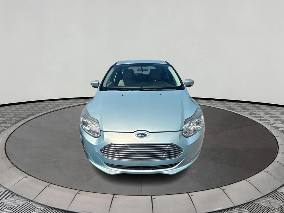 2013 Ford Focus 3rd Gen - Image 2 of 19