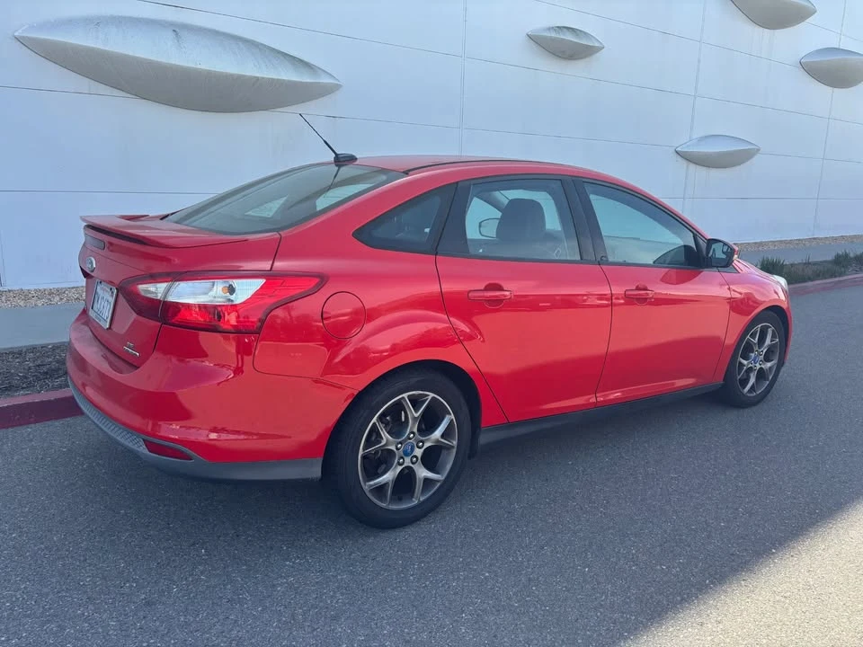2013 Ford Focus 3rd Gen - Image 5 of 12