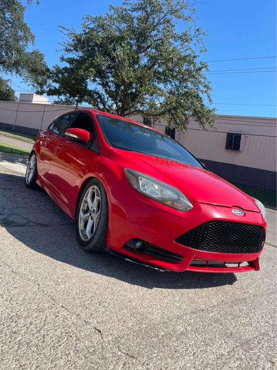 2013 Ford Focus 3rd Gen - Image 2 of 10