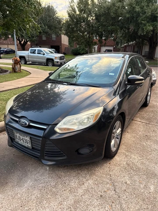 2013 Ford Focus 3rd Gen - Image 2 of 3