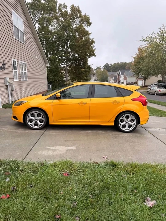 2013 Ford Focus ST 3rd Gen - Image 2 of 11