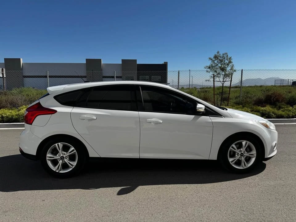 2013 Ford Focus 3rd Gen - Image 2 of 12