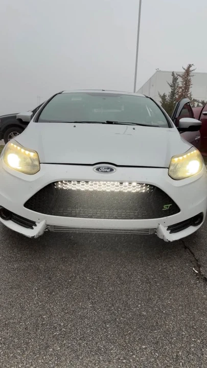 2013 Ford Focus ST 3rd Gen - Image 2 of 5