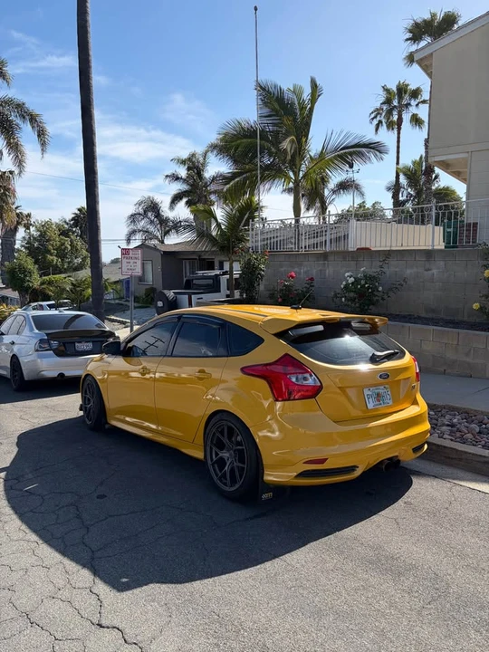 2013 Ford Focus ST 3rd Gen - Image 2 of 12