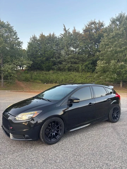2013 Ford Focus 3rd Gen - Image 2 of 18