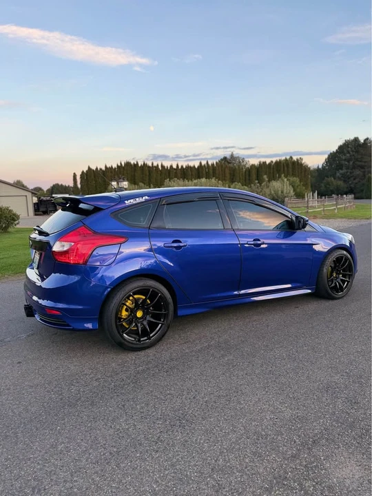 2013 Ford Focus ST 3rd Gen - Image 2 of 12