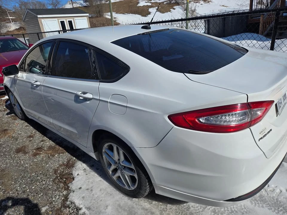 2013 Ford Fusion 2nd Gen - Image 6 of 9