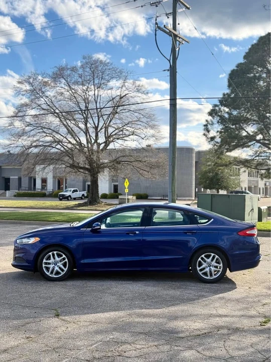 2013 Ford Fusion 2nd Gen - Image 8 of 16