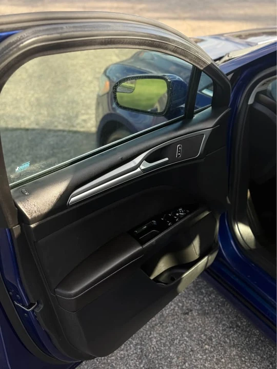 2013 Ford Fusion 2nd Gen - Image 16 of 16