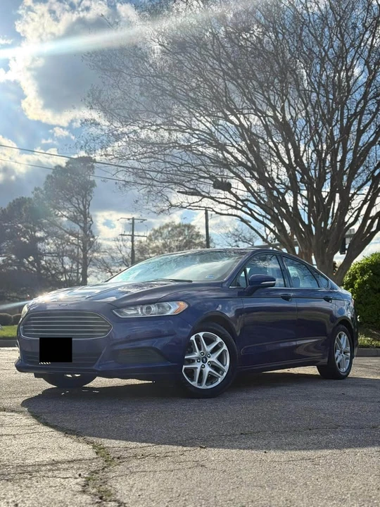 2013 Ford Fusion 2nd Gen - Image 5 of 16