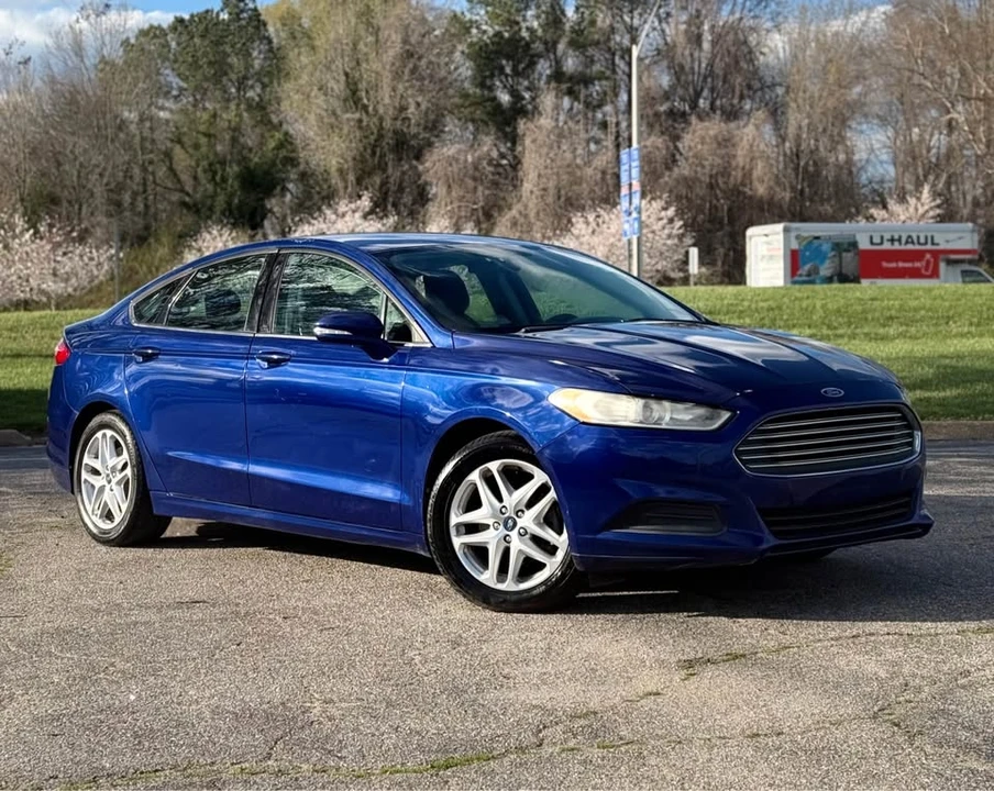 2013 Ford Fusion 2nd Gen - Image 2 of 16