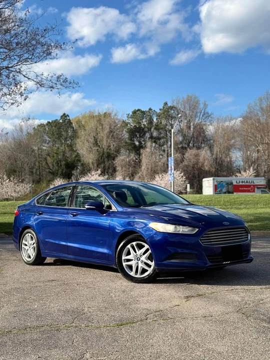 2013 Ford Fusion 2nd Gen - Image 4 of 16