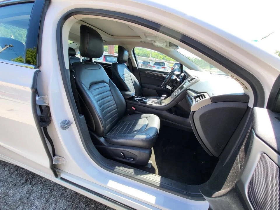 2013 Ford Fusion 2nd Gen - Image 17 of 17