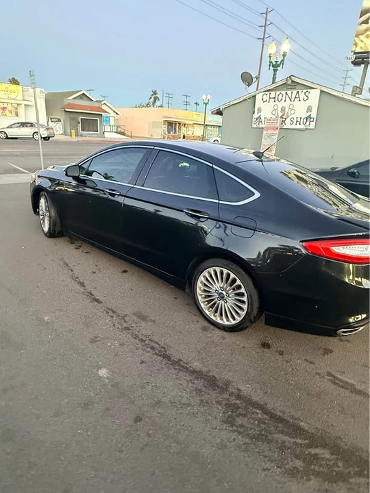 2013 Ford Fusion 2nd Gen - Image 2 of 5