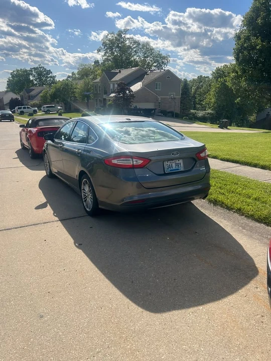 2013 Ford Fusion 2nd Gen - Image 2 of 5