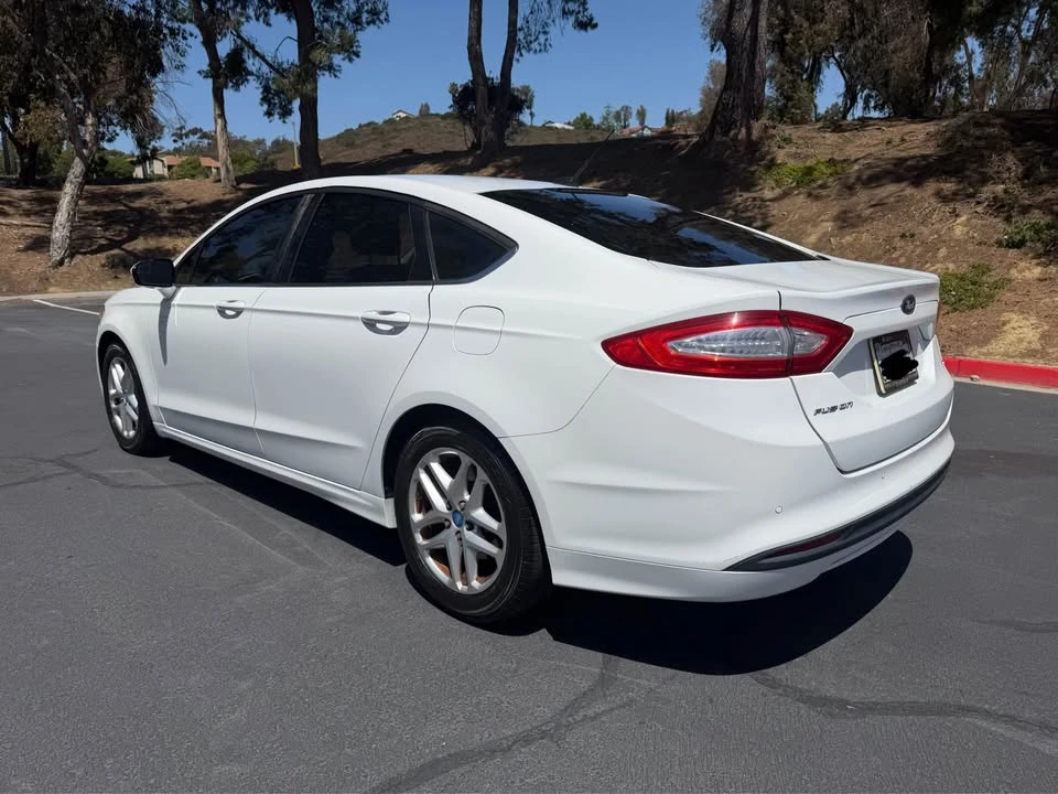 2013 Ford Fusion 2nd Gen - Image 7 of 11