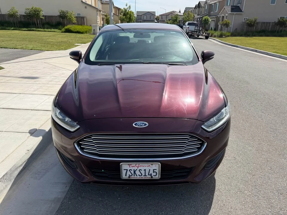 2013 Ford Fusion 2nd Gen - Image 2 of 13