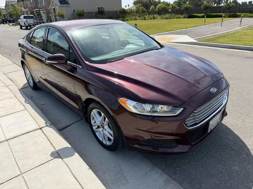 2013 Ford Fusion 2nd Gen - Image 3 of 13