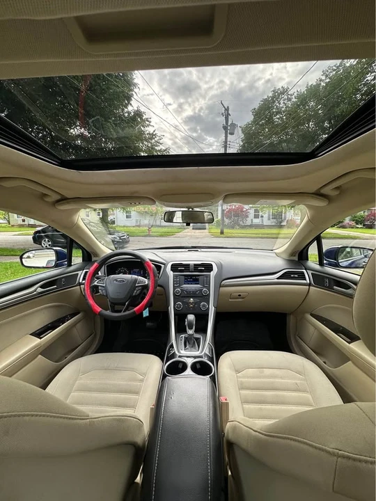 2013 Ford Fusion 2nd Gen - Image 10 of 19