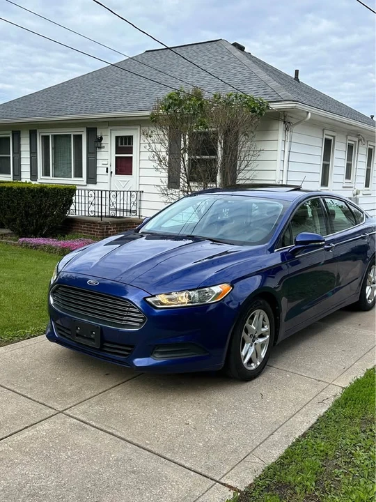 2013 Ford Fusion 2nd Gen - Image 3 of 19