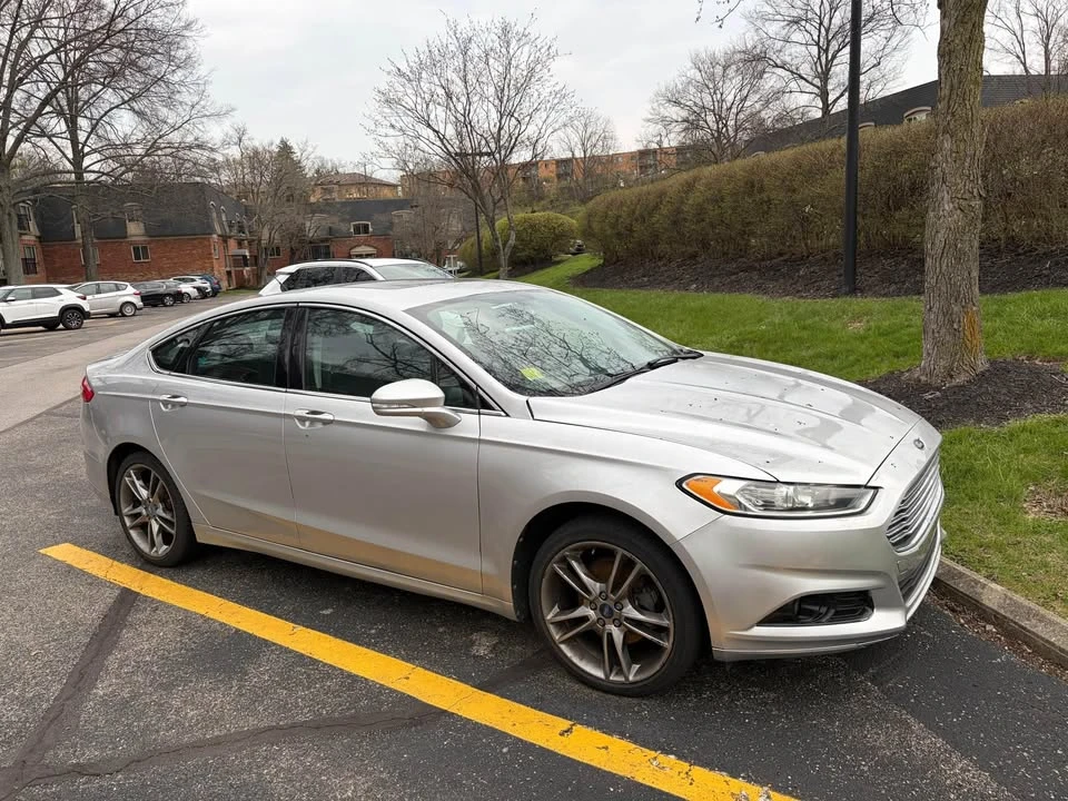 2013 Ford Fusion 2nd Gen - Image 12 of 19