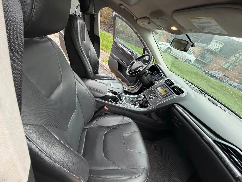 2013 Ford Fusion 2nd Gen - Image 18 of 19