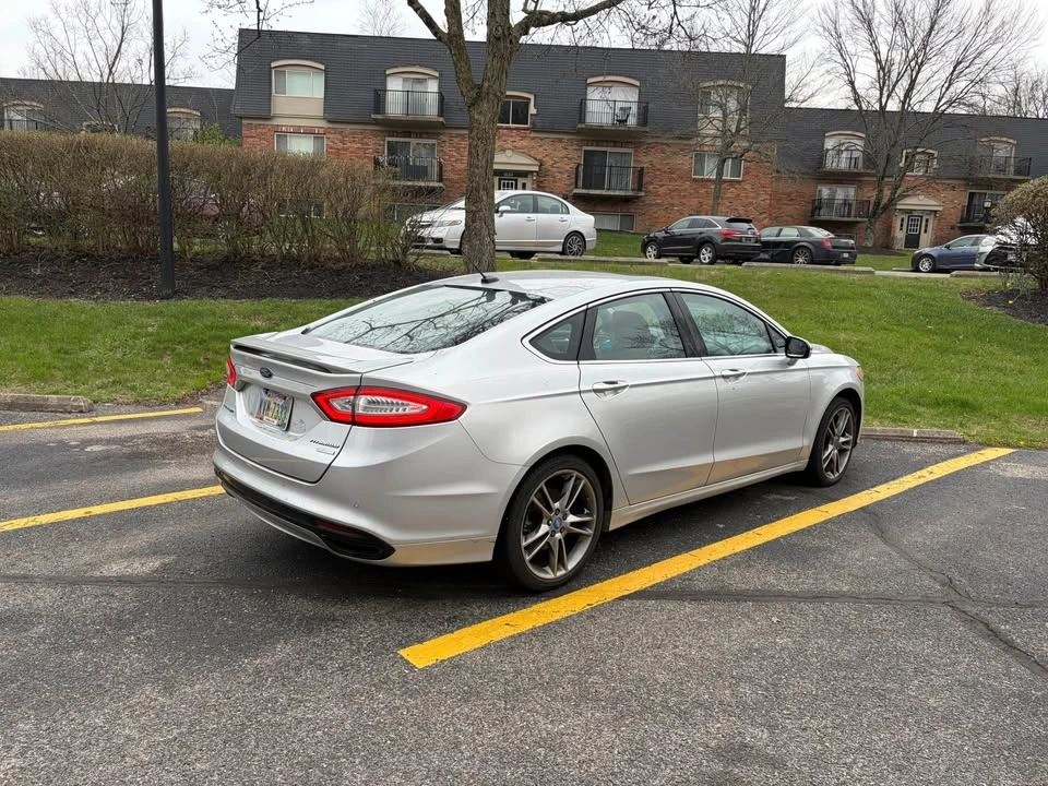 2013 Ford Fusion 2nd Gen - Image 17 of 19