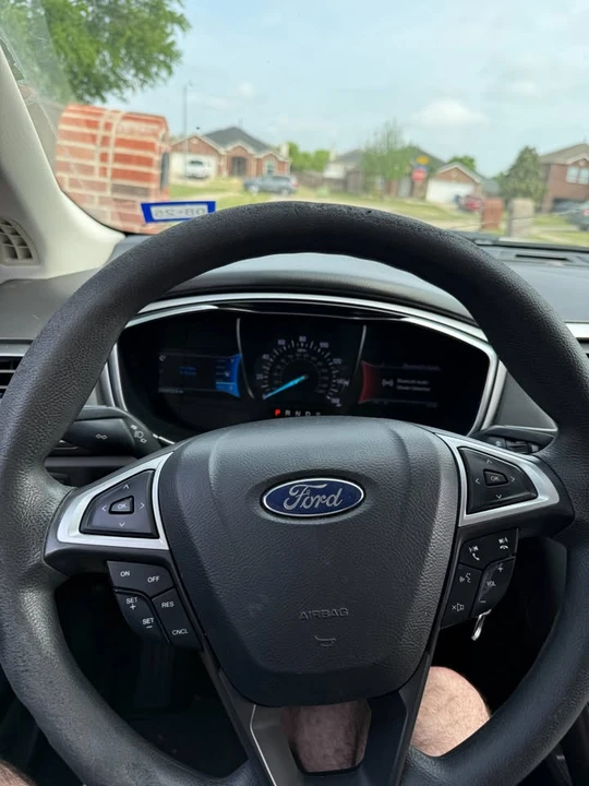 2013 Ford Fusion 2nd Gen - Image 7 of 10