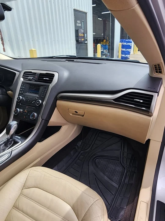 2013 Ford Fusion 2nd Gen - Image 10 of 12