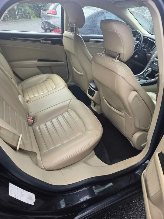 2013 Ford Fusion 2nd Gen - Image 6 of 10